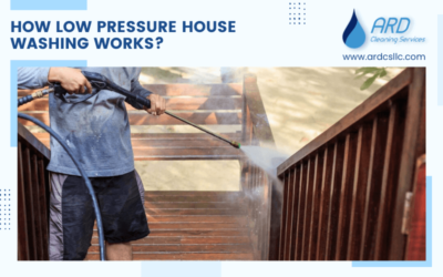 How Low Pressure House Washing Works?