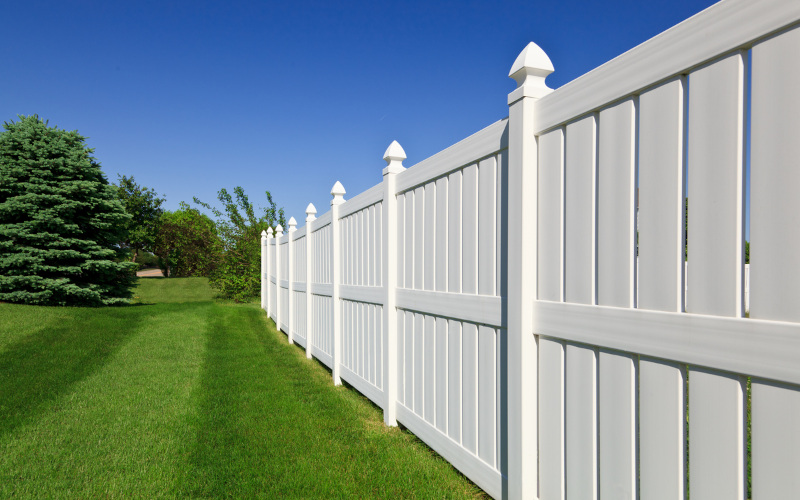 The Advantages of Professional Fence Washing